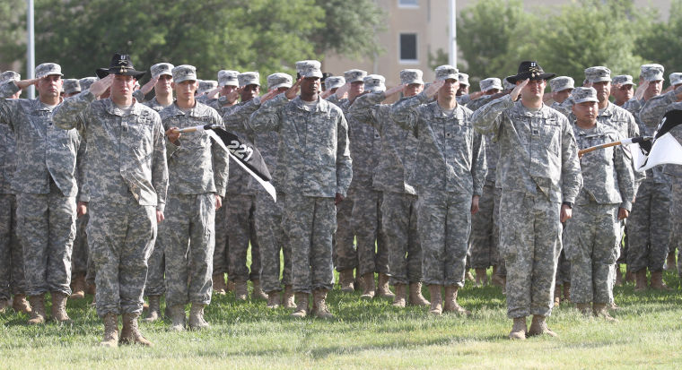 4-227 Attack Reconnaissance Battalion color casing